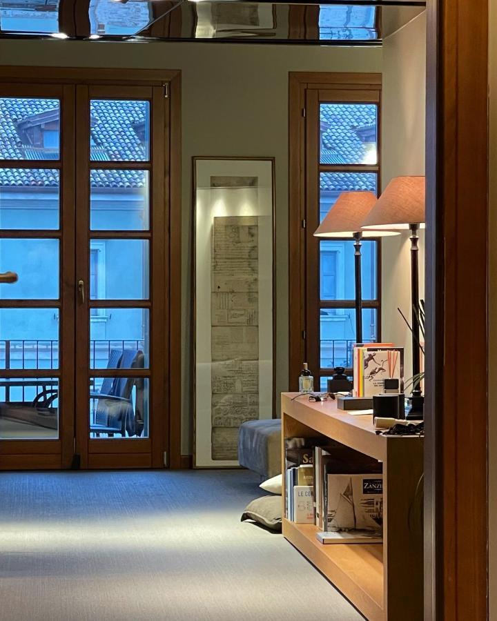 Time To Relax - La Terrazza Sul Lago เปสเคียรา เดล การ์ดา ภายนอก รูปภาพ